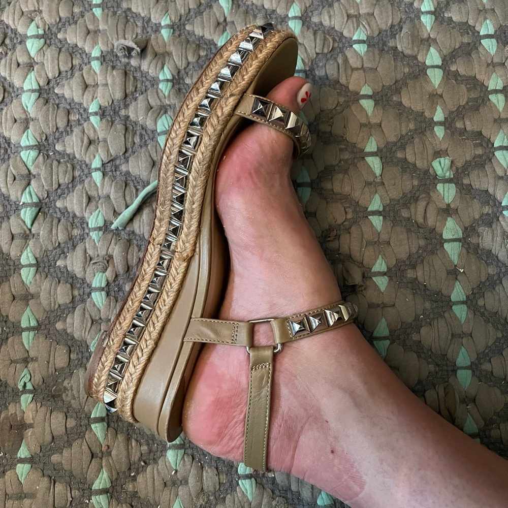 Christian Louboutin Tan Studded Sandals size 41